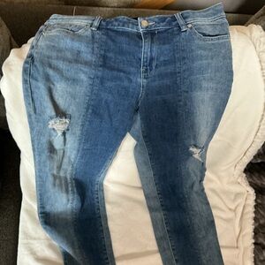 Trendy Blue Distressed Women's Cropped Jeans